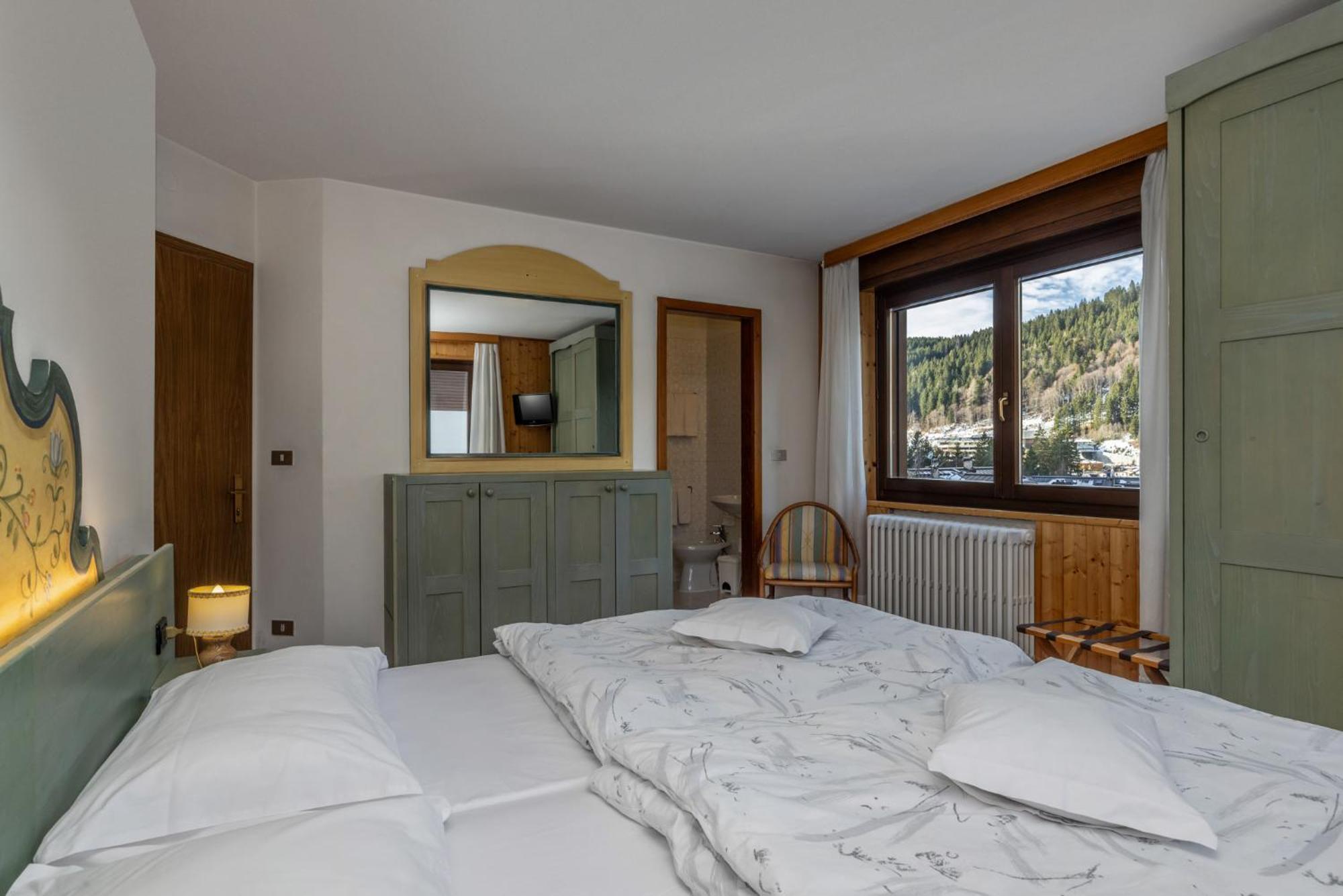 Hotel Garni Norma Madonna エクステリア 写真
